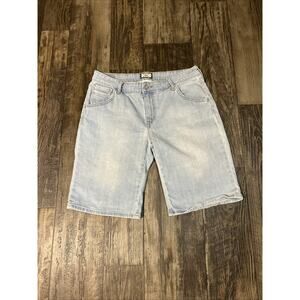 Levi’s 515 Bermuda Jean Shorts 12P Light Wash Denim Womens